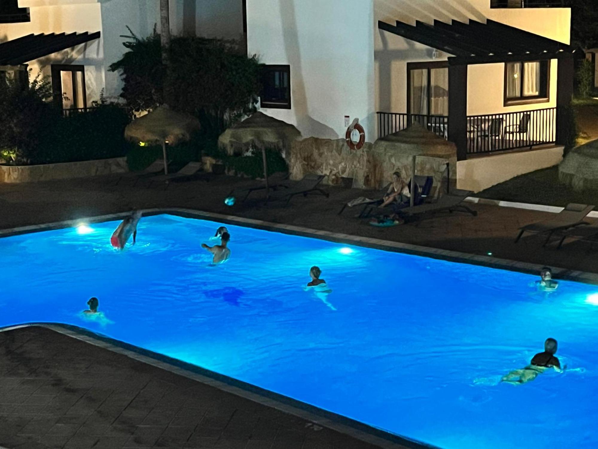 Nuramar Aparthotel Cala'N Bosch  Extérieur photo