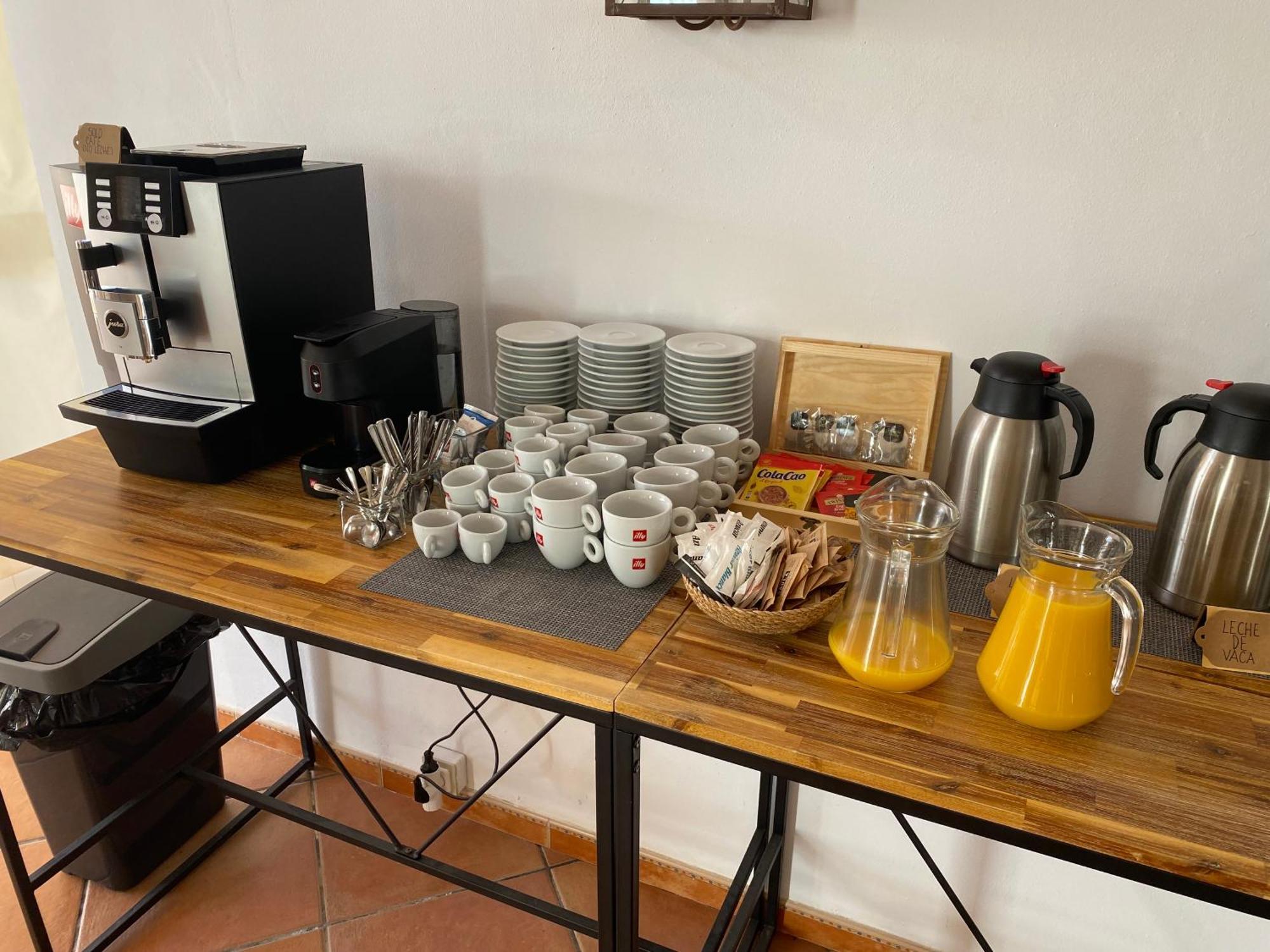 Nuramar Aparthotel Cala'N Bosch  Extérieur photo